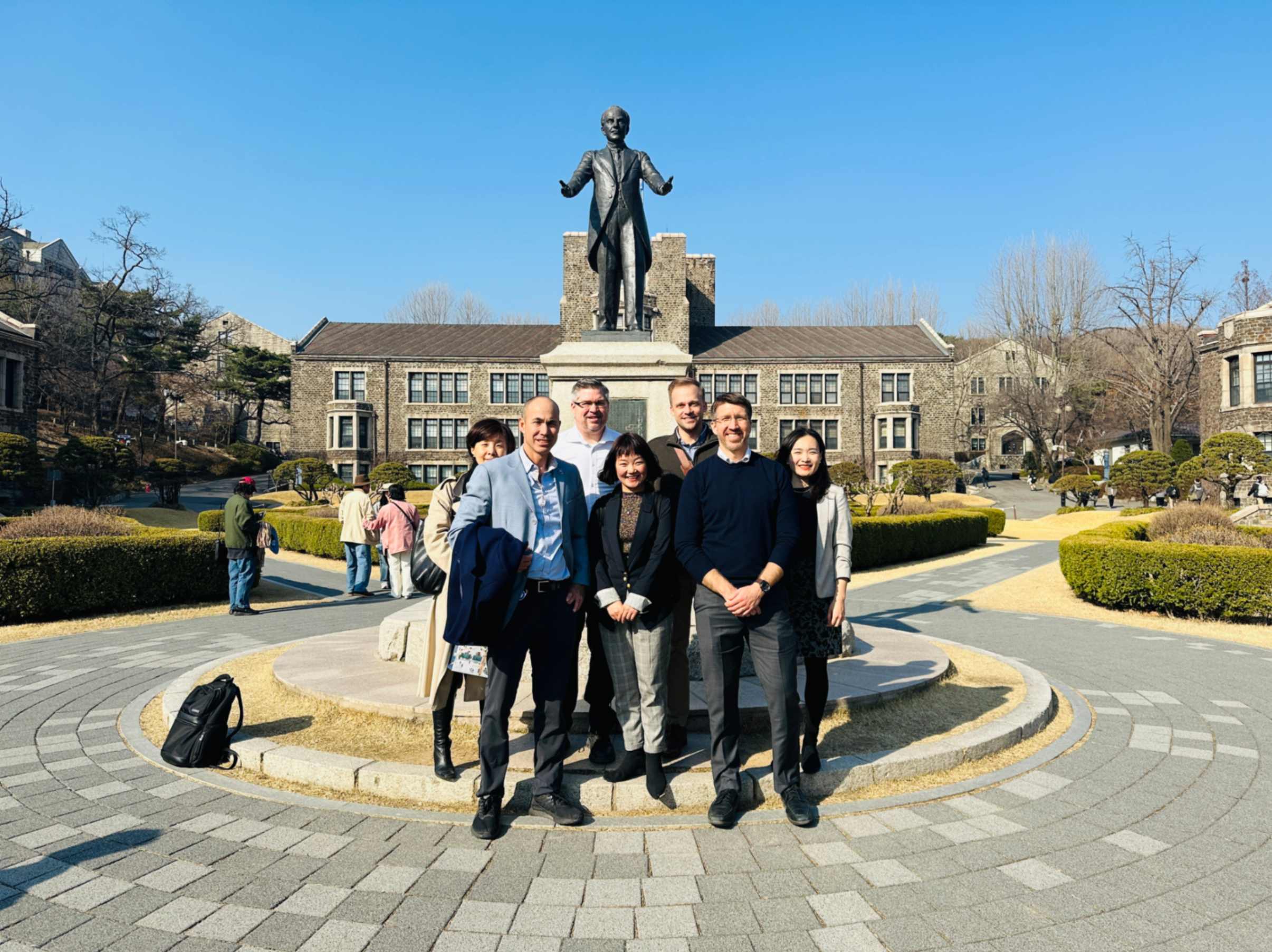 The ISB delegation at a Korean university